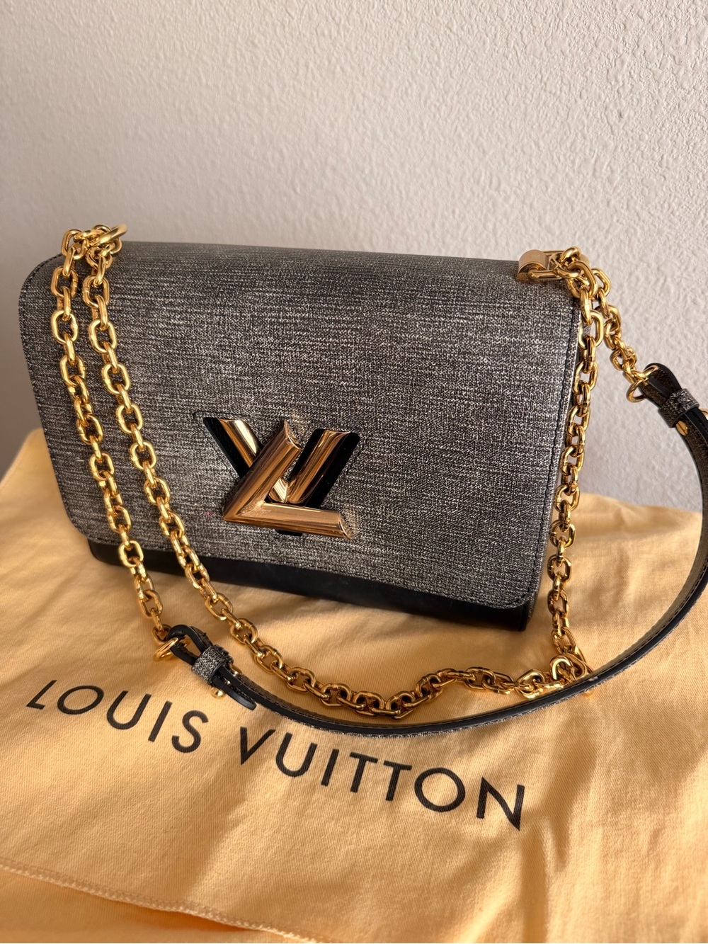 Louis Vuitton 2018 Epi Twist MM Black Grey Gold Chain Bag
